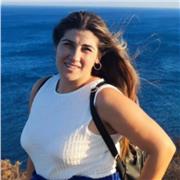 Adapto las clases al nivel de casa alumno. Utilizó materiales motivadores y llamativos para que el alumno adquiera el conocimiento de una mejor forma